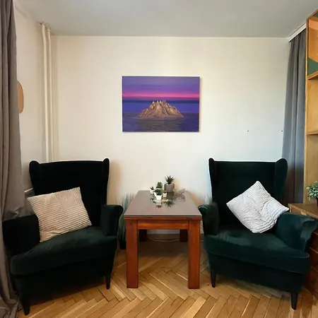 In Center With Stadium View Apartment Warsaw