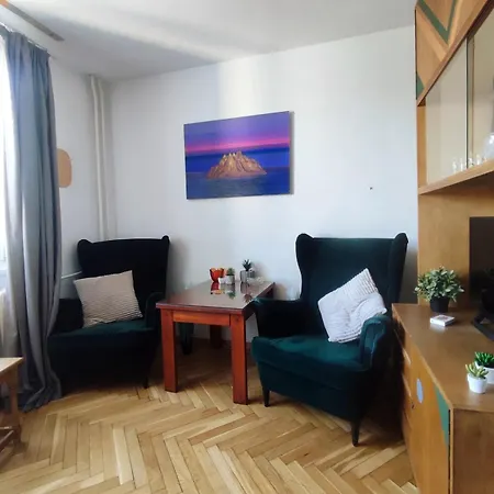 In Center With Stadium View Apartment
